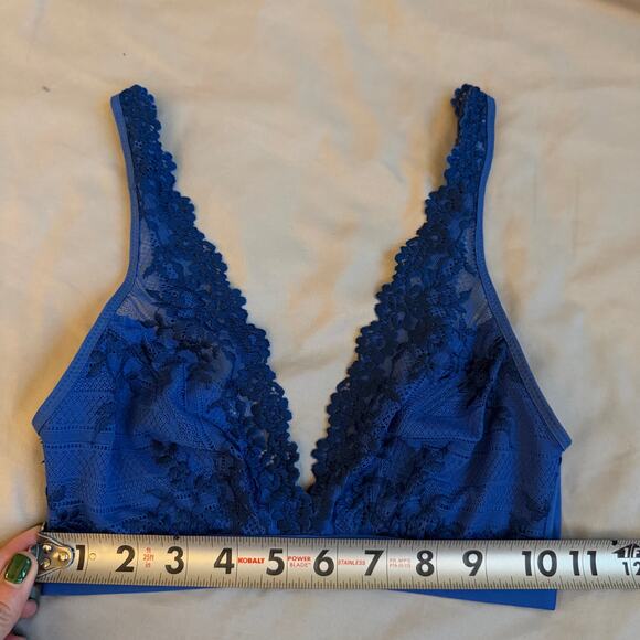 Wacoal Royal Blue, Lace Trim, Deep Plunge, Bralette- 34 - Picture 7 of 8